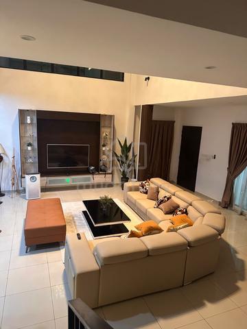 D' Prestij @ Villa Perdana 3 Storey Semi Fully Renovated 1