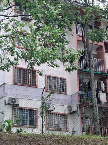 Cemerlang Apartments 1