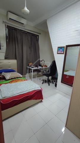 Pelangi Indah (1.5 storey terrace corner) 3