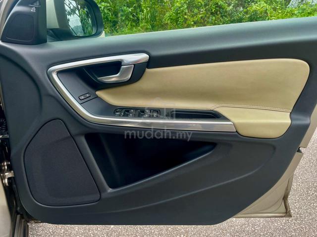 2015 Volvo V60 2.0 T5 (A) - 5