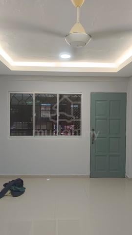 Gugusan Tanjung 1