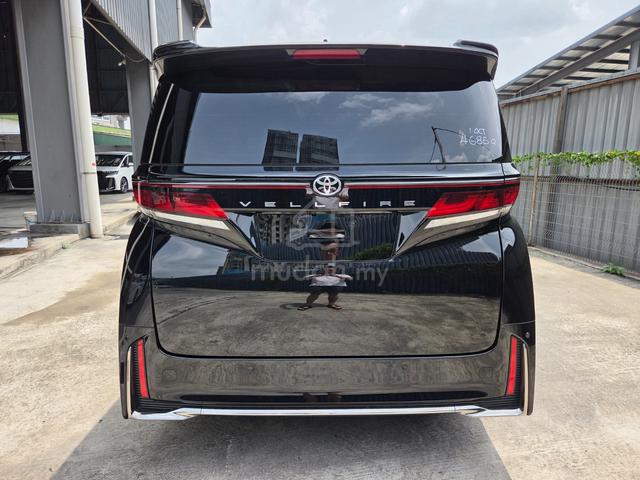 YEAR END OFFER 2024 Toyota VELLFIRE 2.4 Z PREMIER - 4