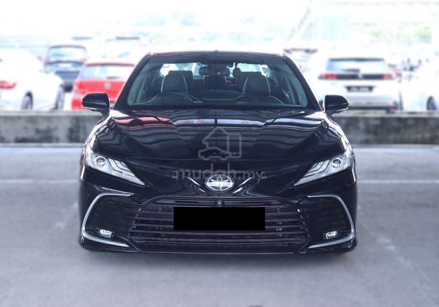 2023 Toyota CAMRY 2.5 V Service Record/Low Mileage - 2