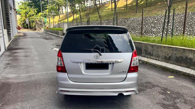 2013 Toyota INNOVA 2.0 G (A) - 4