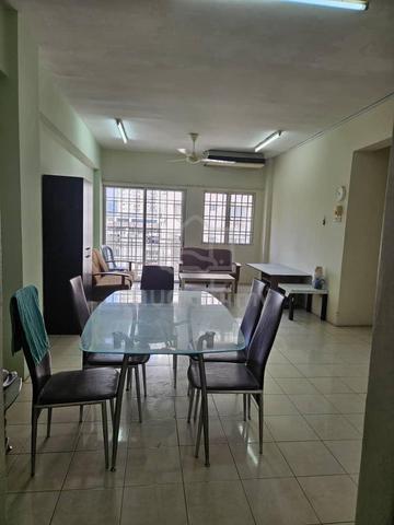Medan Putra Condominium 2