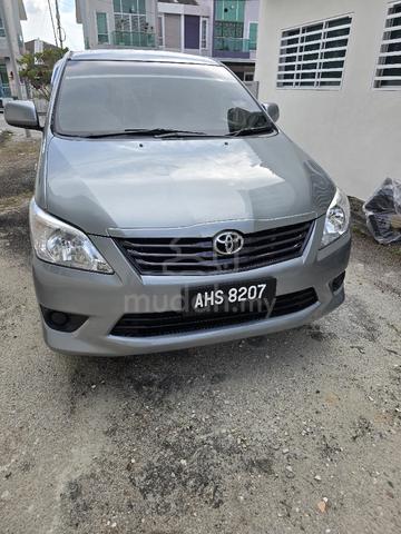 2011 Toyota INNOVA 2.0 E (A) - 2