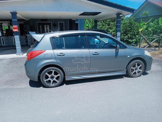 2010 Nissan LATIO 1.6 SPORT IMPUL (A) - 1