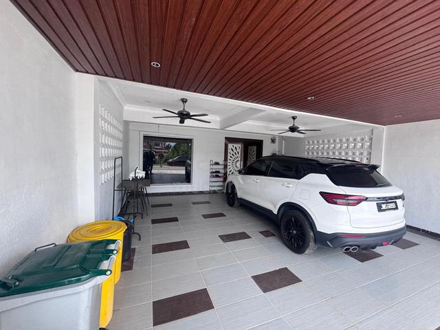 Batu Pahat (Tmn Puteri Indah) Double Storey (Fully Renovated) 1