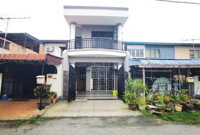 Fully Reno Facing Open 2 Storey Terrace Serdang Jaya Seri Kembangan 1