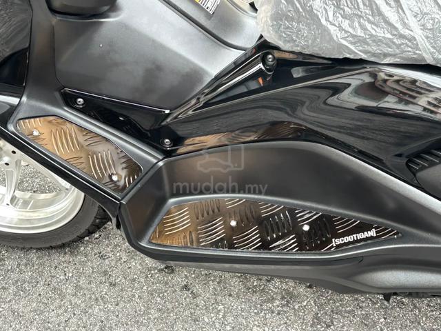 2024 YAMAHA XMAX X MAX X-MAX LIKE NEW PRO-FENDER s - photo 21 of 26