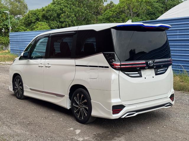 2024 Toyota VOXY 2.0 S-Z MODELLISTA (A) - 5