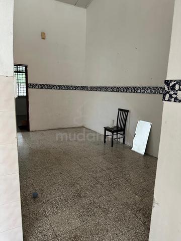Single Storey Terrace House [BUKIT MERTAJAM] Freehold Under Value Unit 1