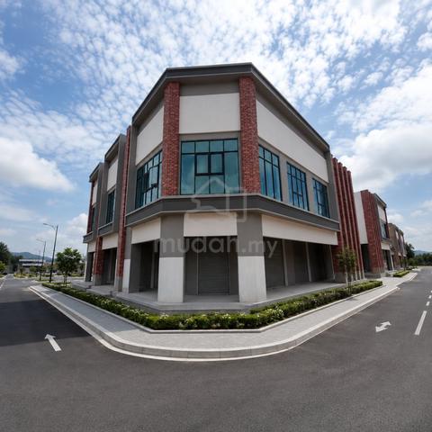 Corner + adjoint unit @ Village Square @ Gamuda Garden Rawang Selangor 1