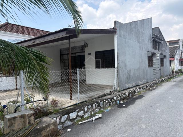 1 Storey Endlot Taman Sri Serdang Selangor Near UPM ( Non Bumi Lot ) 1