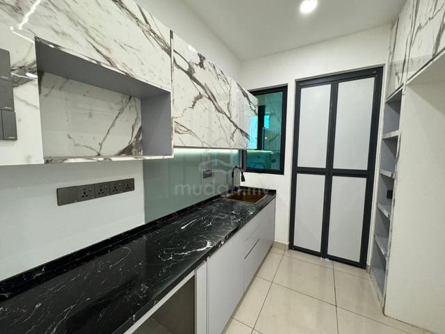 Fortune Centra Residences 1