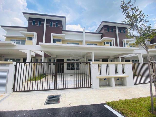 22x70 Beautiful Renovated Double Storey Terrace Bandar Tasik Kesuma 1