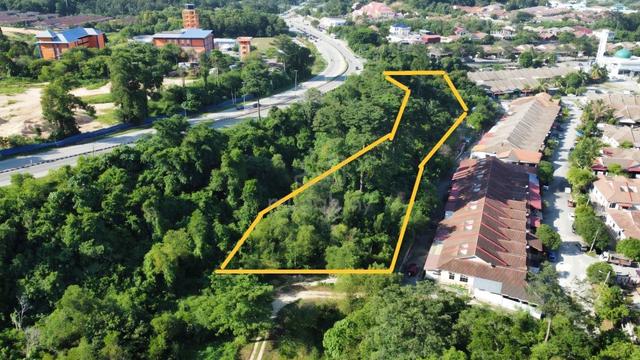 [TANAH TEPI JALAN MURAH DARI HARGA PASARAN] Tanah Pertanian Kuantan 1