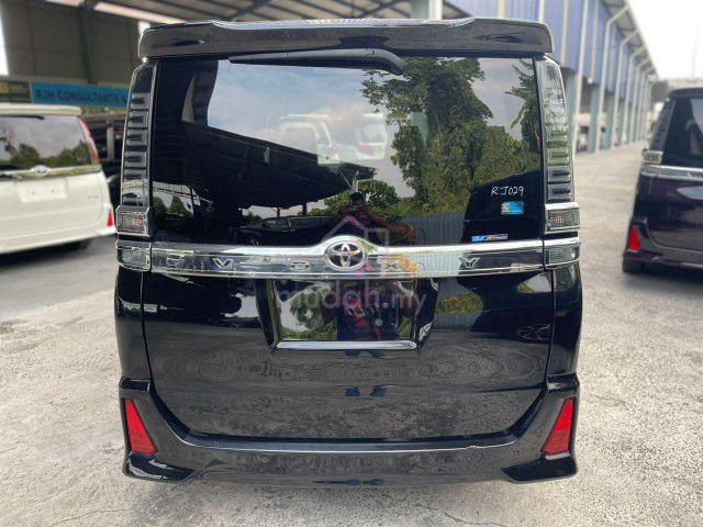 Toyota VOXY 2.0 ZS KIRAMEKI III 2021 - 5