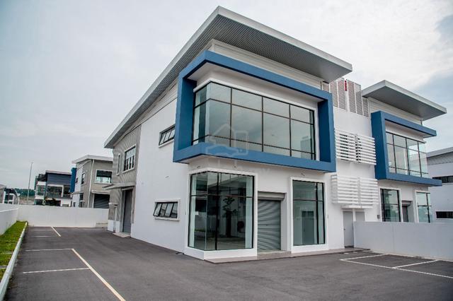 1.5 Storey Factory Warehouse Rent 7920sqft Gateway 16 Setia alam 1