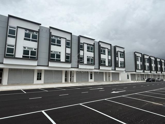Adda Avenue 3 Shop Lot For Rent 1