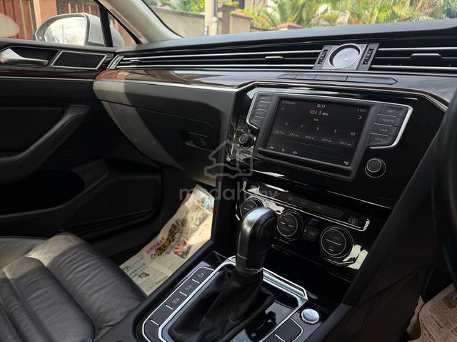 2017 Volkswagen PASSAT 2.0 TSI HIGHLINE (CKD) (A) - 5