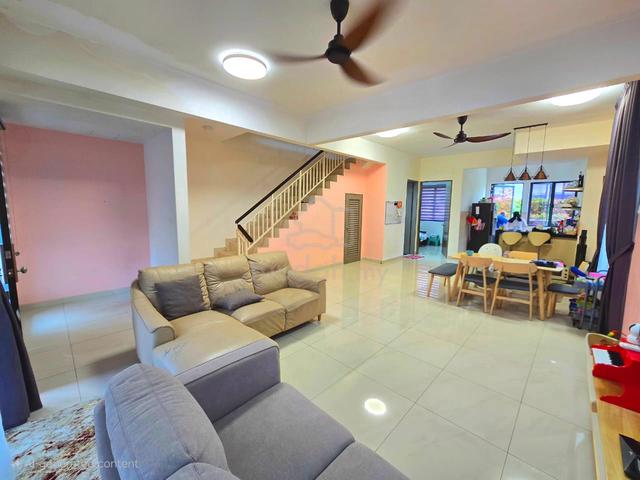 [F. Loan I End Lot I ] 2 Sty End Lot  Diamond City  Semenyih 1