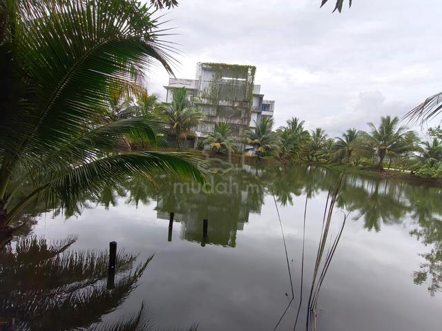 Eden-on-the-Park 1