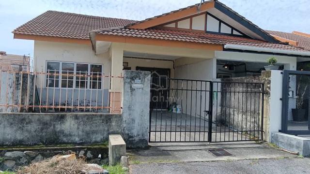 Taman Kemuning Senawang Teres Endlot 1 Tingkat Open Facing 1