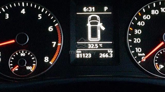 2013 Volkswagen TOURAN 1.4 (A) - 3