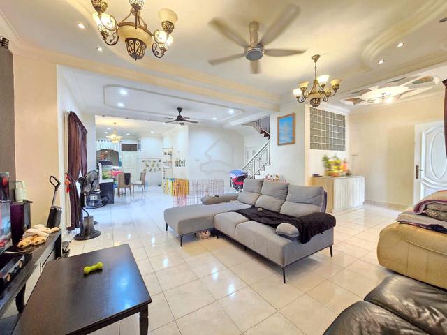 Unblock View Renovated 2 Storey Corner Jln Pesona Taman Pelangi Indah 1