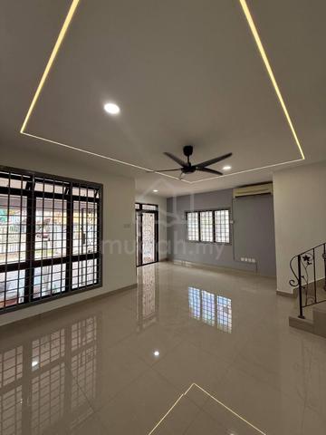 2-storey Terraced House in Taman Mount Austin