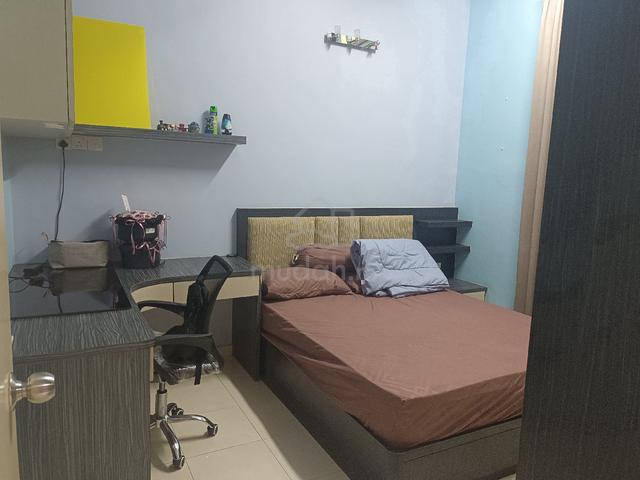 single or couple room 1