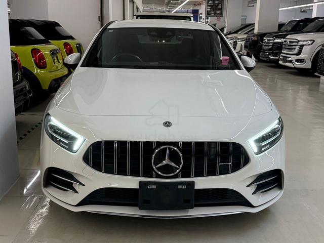 2021 Mercedes Benz A35 2.0 AMG 4-MATIC SEDAN - 1