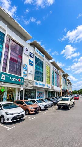 1st Floor Shop @ Saradise Facing Main Road, Kuching 1
