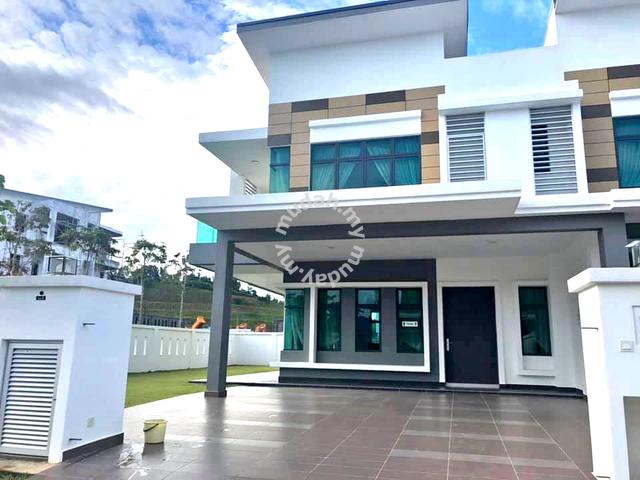 Special Layout Unit !! { Bulanan RM2000 } 20X70 Rumah Teres | Sepang 1