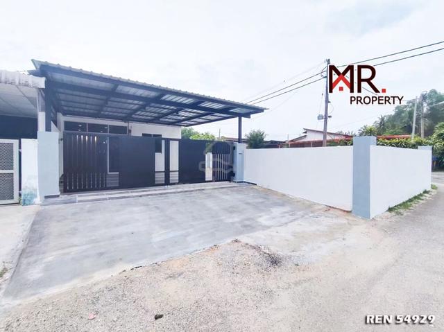 CORNER LOT with Land Single Storey Terrace Taman Bandar Baru Sg Lalang 1