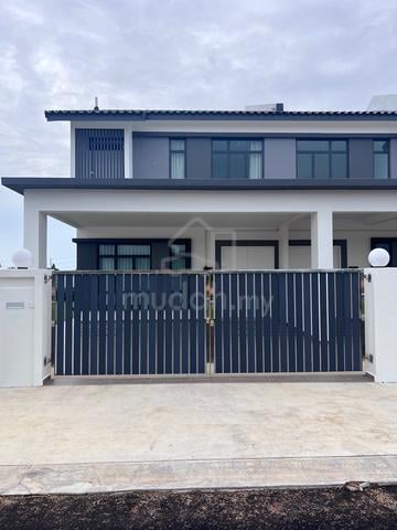 Double Storey Terrace House 1