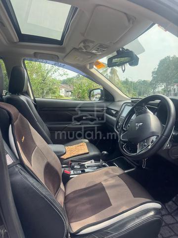 2019 Mitsubishi OUTLANDER 2.4 (A) - 2