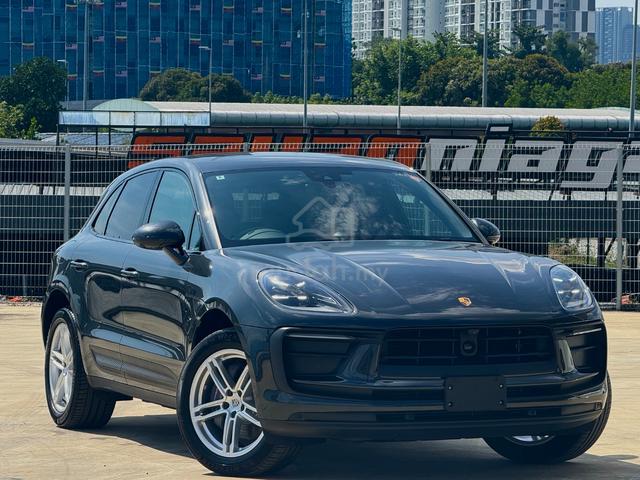2022 JAPAN IMPORT READY STOCK Porsche MACAN 2.0 - 1