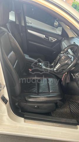 2013 Mercedes Benz C200 CGI BlueEFCY - 5