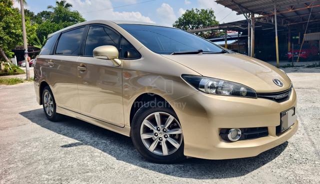 2012 Toyota WISH 1.8 S FACELIFT boleh loan kedai - 1