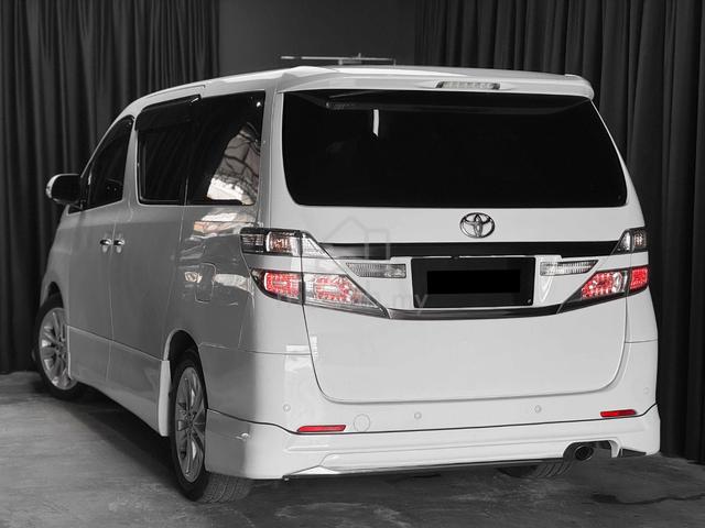 2013 Toyota VELLFIRE 3.5 VL FL (PilotSeat/Sunroof) - 2