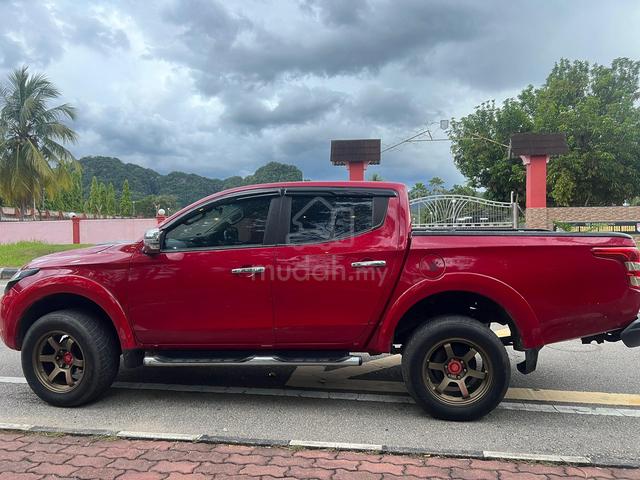 2016 Mitsubishi TRITON 2.5 VGT A/T (A) - 1