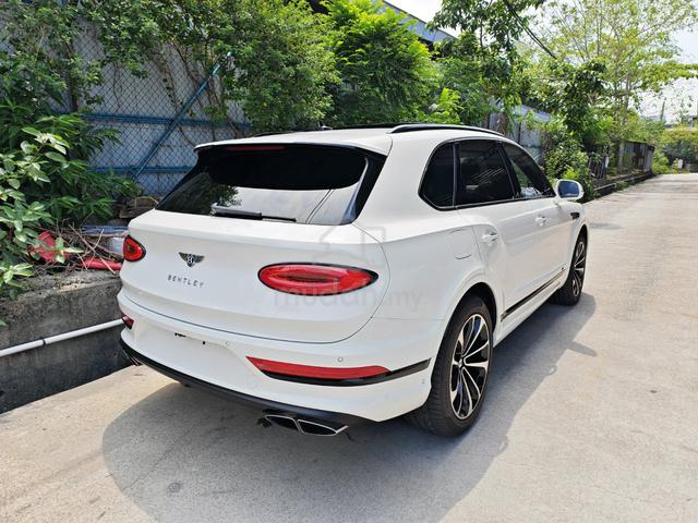 (Grade 5A, 14k+ Km) 2022 Bentley BENTAYGA 4.0 V8 - 2