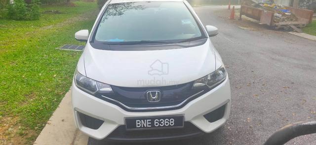 2015 Honda JAZZ 1.5 V (A) - 1