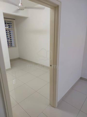 3-storey Terraced House For Rent at Residensi Seri Pauh 3