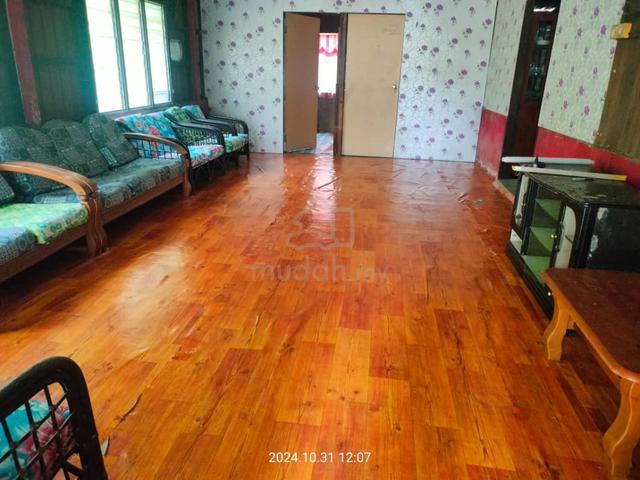 Rumah Kampung Luas Cantik Chenderong Balai 3
