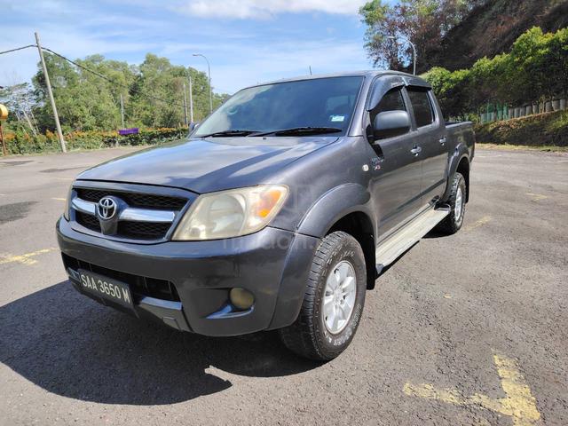2006 Toyota HILUX 2.5 G DUAL CAB (A) - Cars for sale in Kota