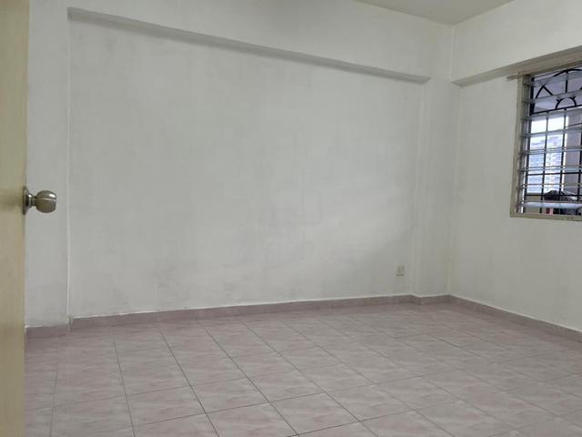 Flat Danau Kota 1