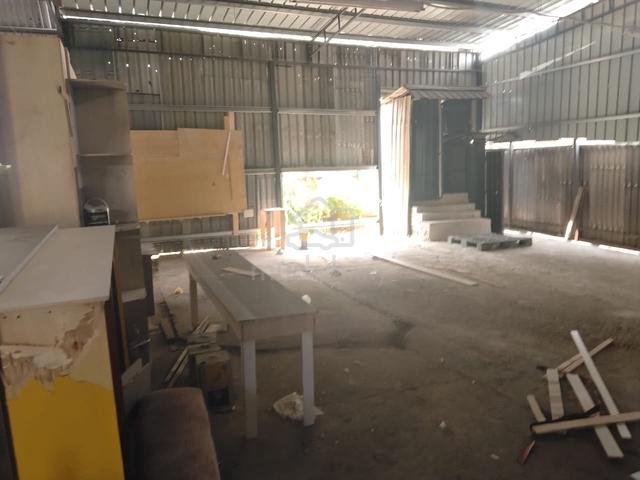 Seri Kembangan Taman Desa Serdang Warehouse For Rent 1